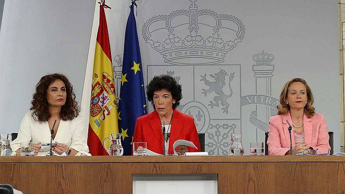 Telediario 1 - El Gobierno coloca el techo de gasto para 2019 en 125.000 millones, con un aumento del 4,4%