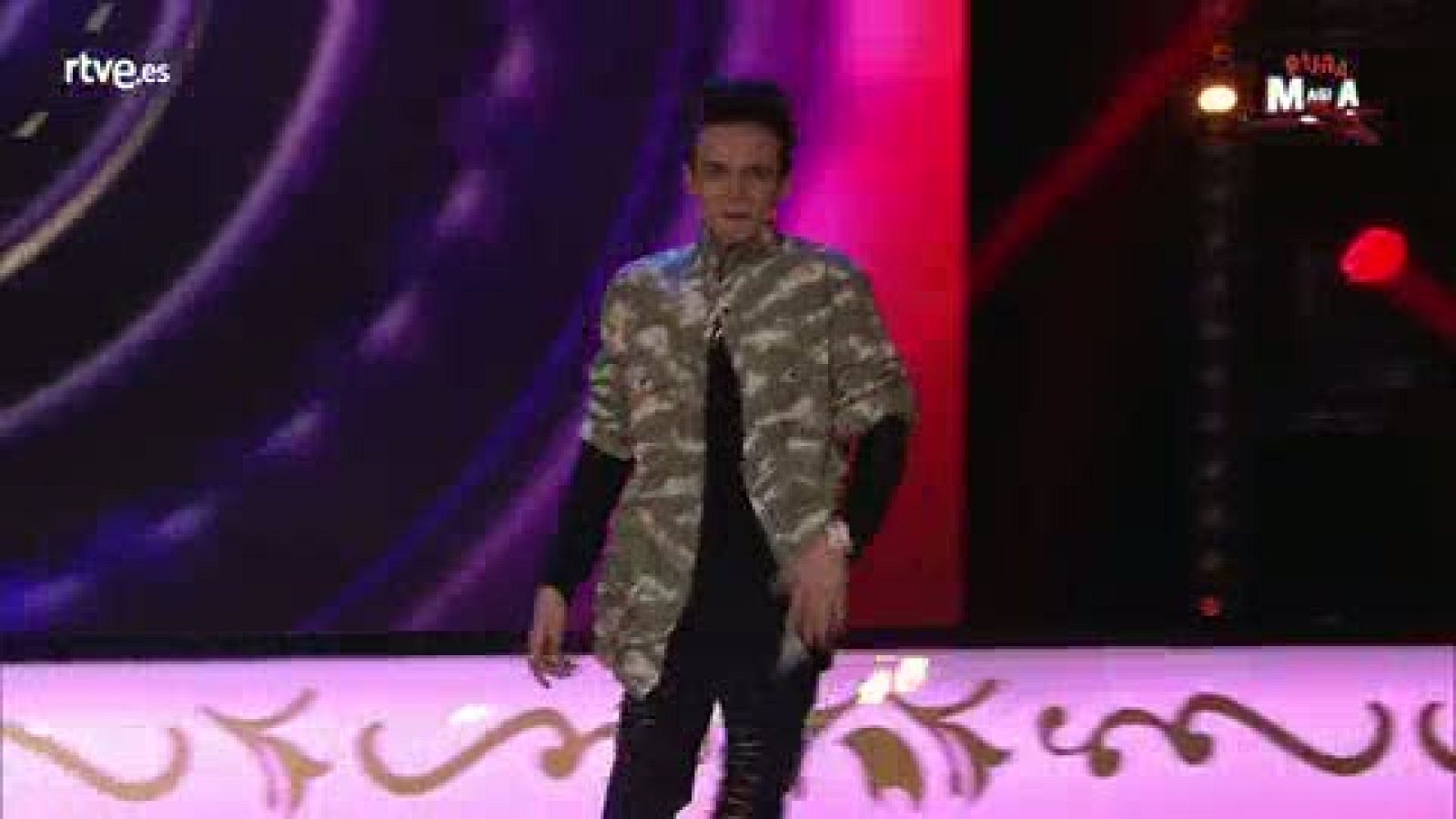 Davig el Magow y su guillotina con Poty