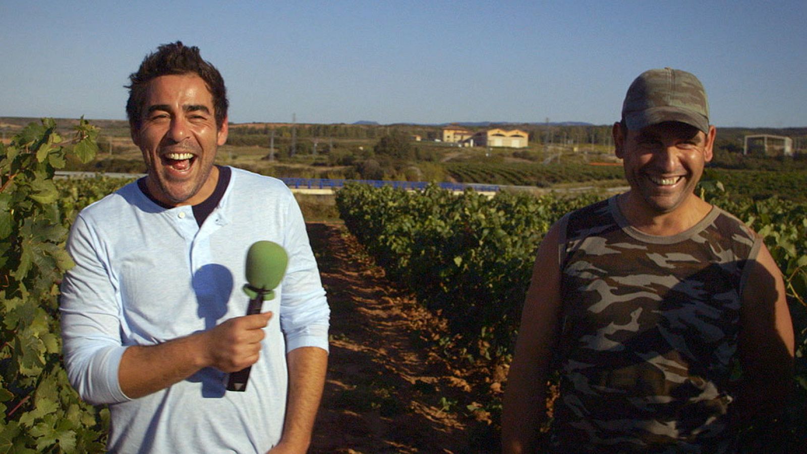 El Paisano' visita Sotés en época de vendimia