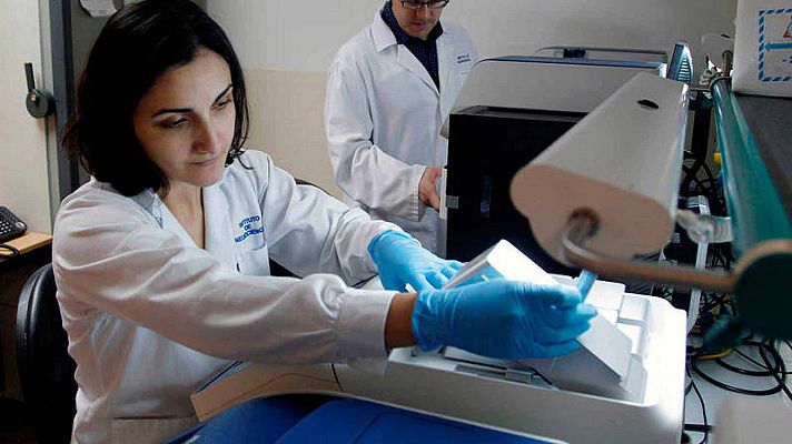 Telediario 1 - El número de parados bajó en más de 300.000 personas en el segundo trimestre