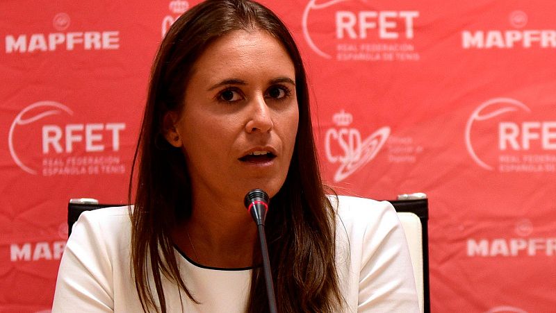 La tenista española Anabel Medina ha anunciado que colgará la raqueta después de disputar el torneo de dobles del Abierto de Estados Unidos. Medina continuará como capitana del equipo de Copa Federación.