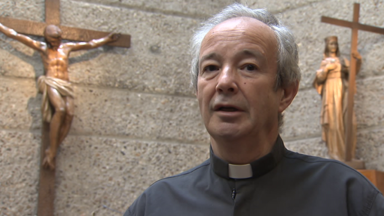 Testimonio - Vivir como un párroco - ver ahora