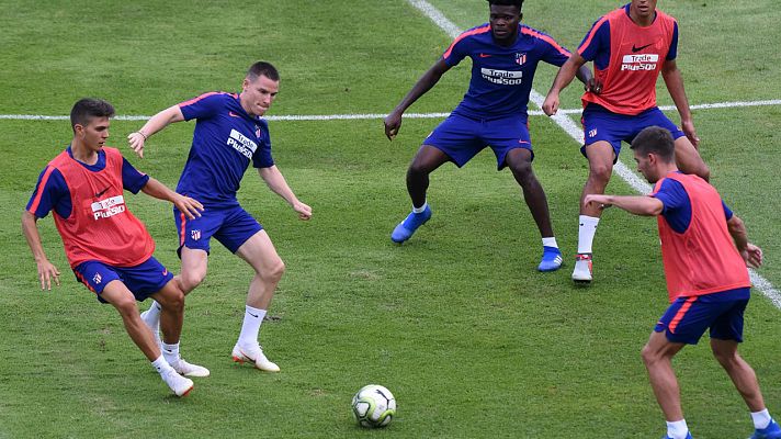 Telediario 1 - El Atleti cerrará ante el PSG su gira singapurense