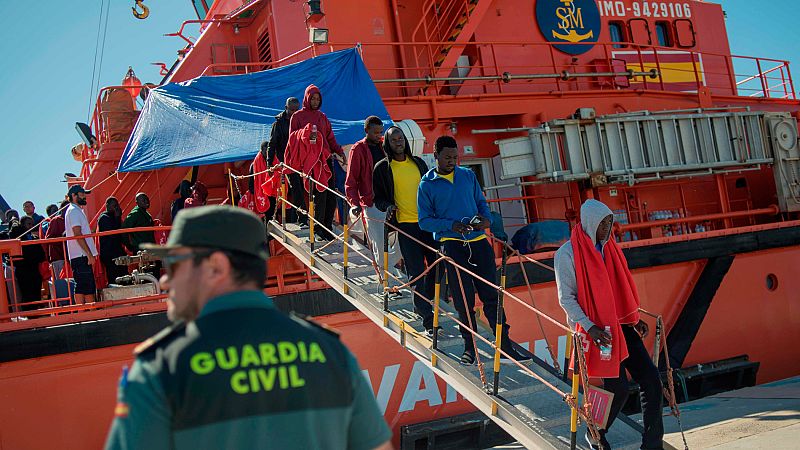 Casi 24.000 migrantes atendidos en las costas andaluzas de enero a julio de 2018, el mismo número que en todo 2017