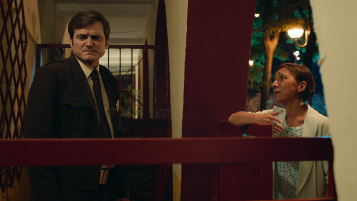 Sabuesos - Alberto, sin casa pero con nueva mascota