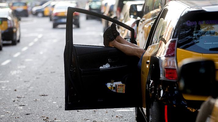 Telediario 1 - Telediario - 15 horas - 31/07/18 - Lengua de signos