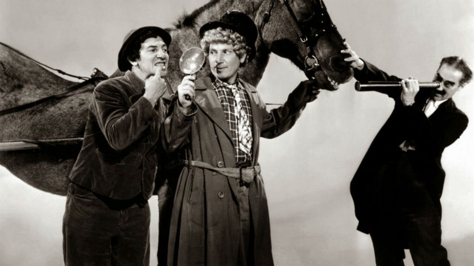 Qué grande es el cine - Un día en las carreras