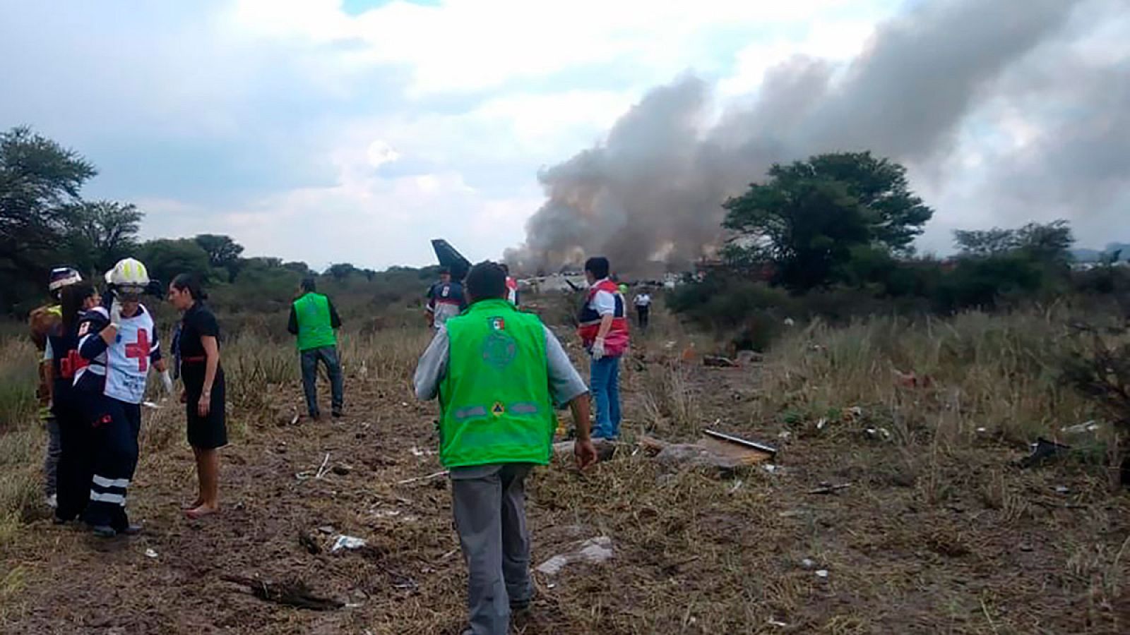 Las autoridades mexicanas investigan la causas del accidente del avión de Aeroméxico | Ver