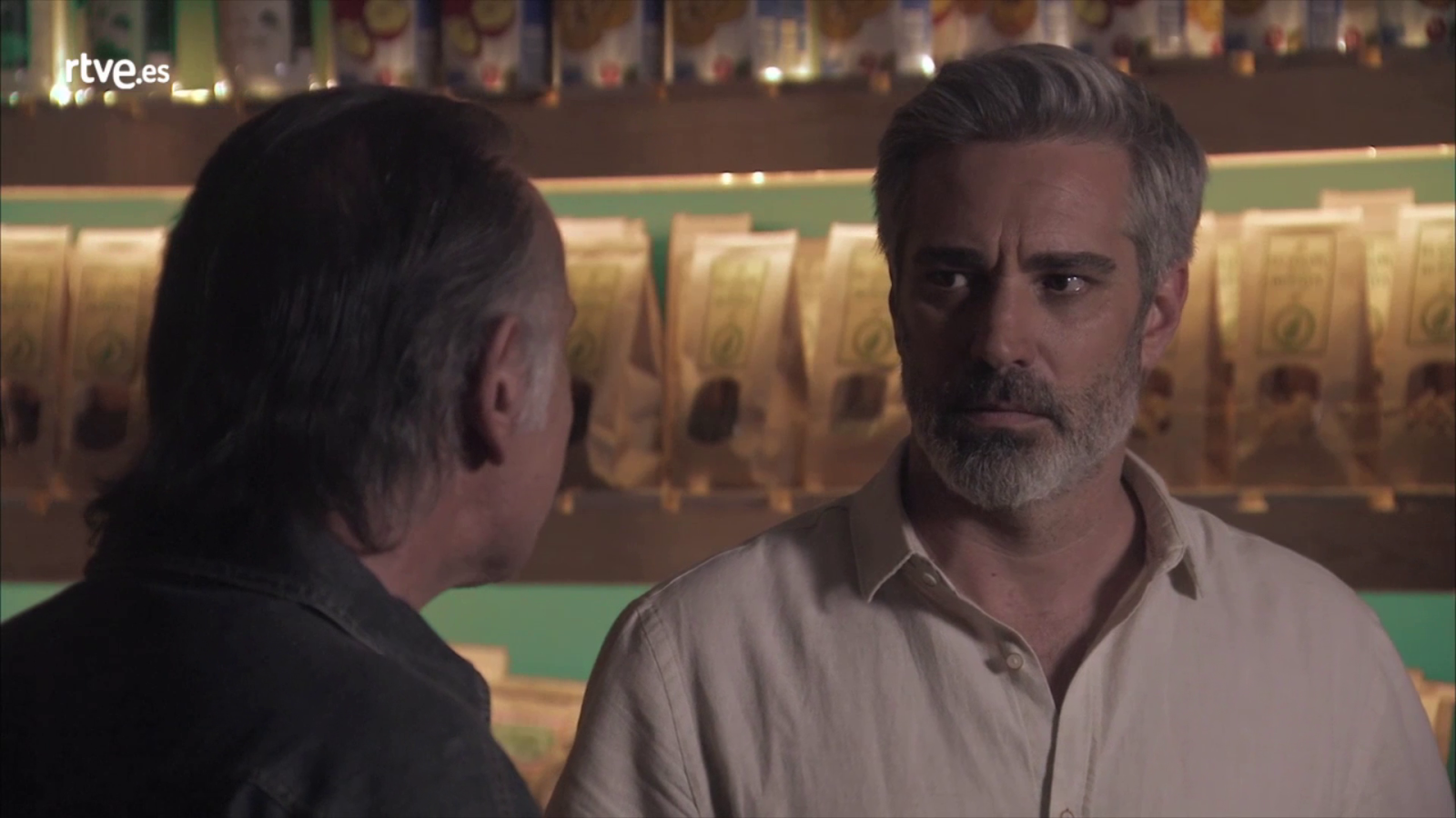 Servir y proteger - Jesús acepta volver a delinquir