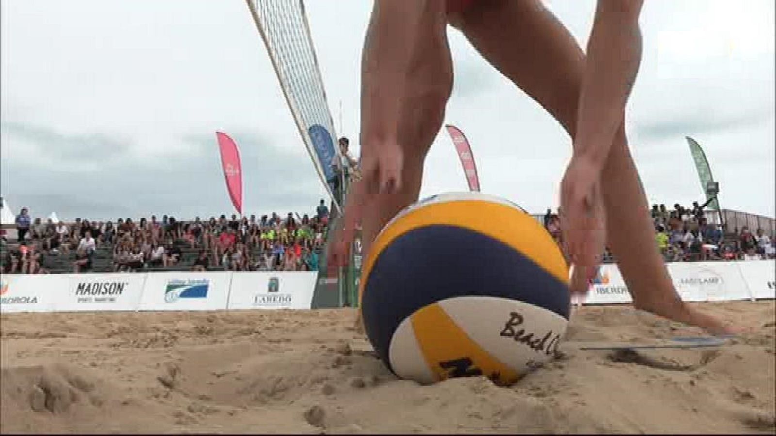 Voley playa - Madison Beach Volley Tour 2018 desde Laredo. Resumen