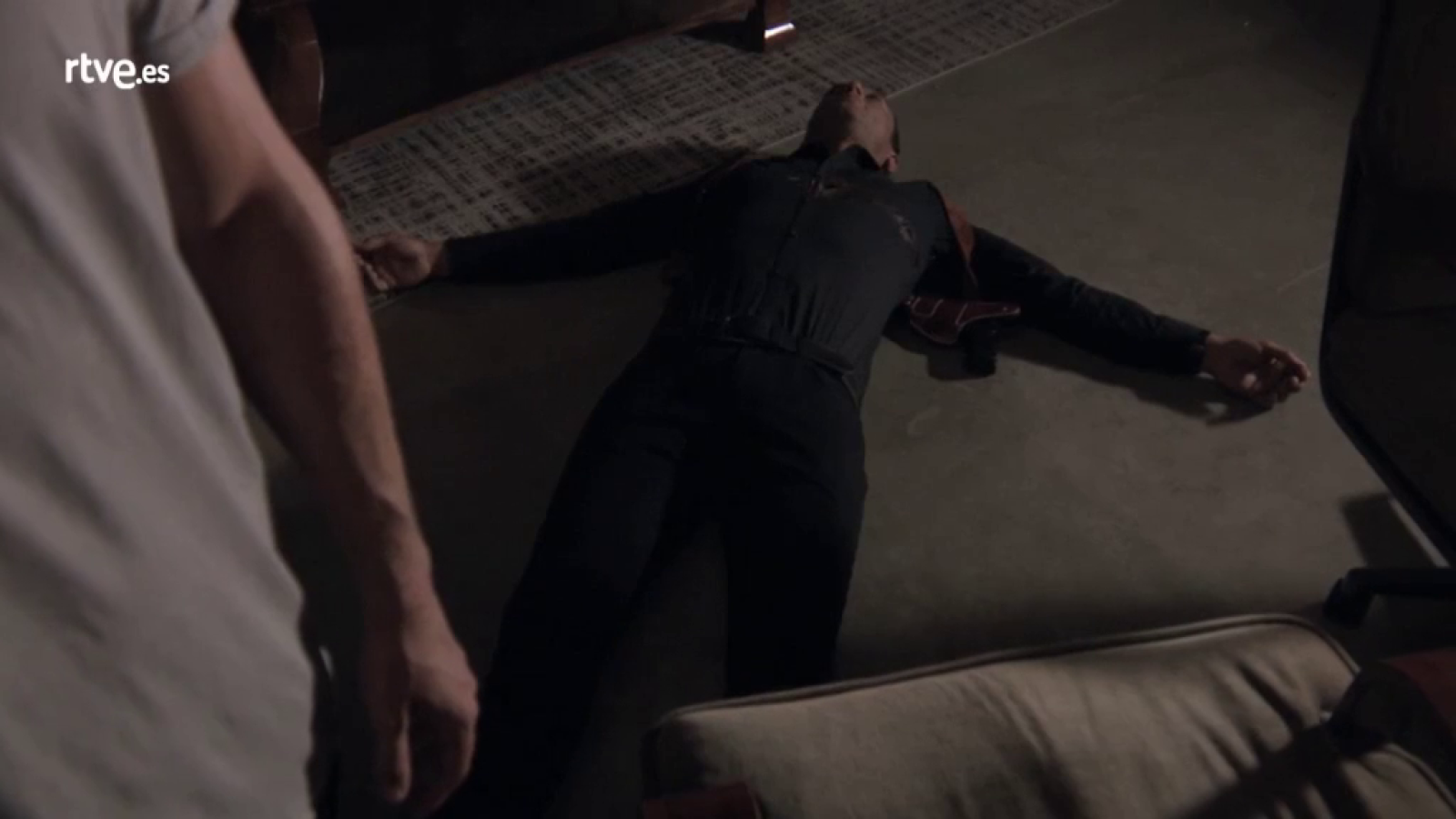 Servir y proteger - Somoza mata a Tano