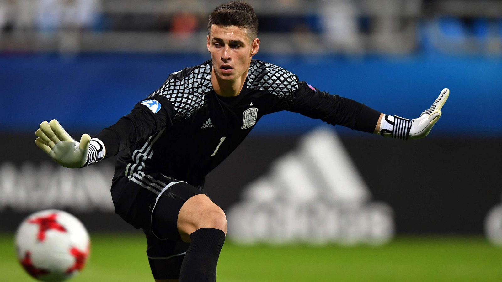 Kepa abona su cláusula y abre las puertas del Madrid a Courtois | Ver