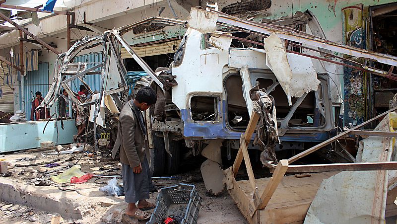 La muerte de decenas de niños en un bombardeo pone el foco sobre la guerra de Yemen