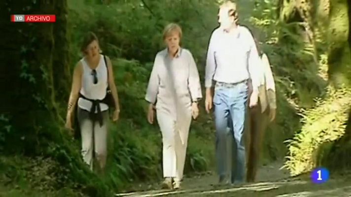 Telediario 1 - Ya habíamos visto a Merkel visitar a un presidente español durante el verano
