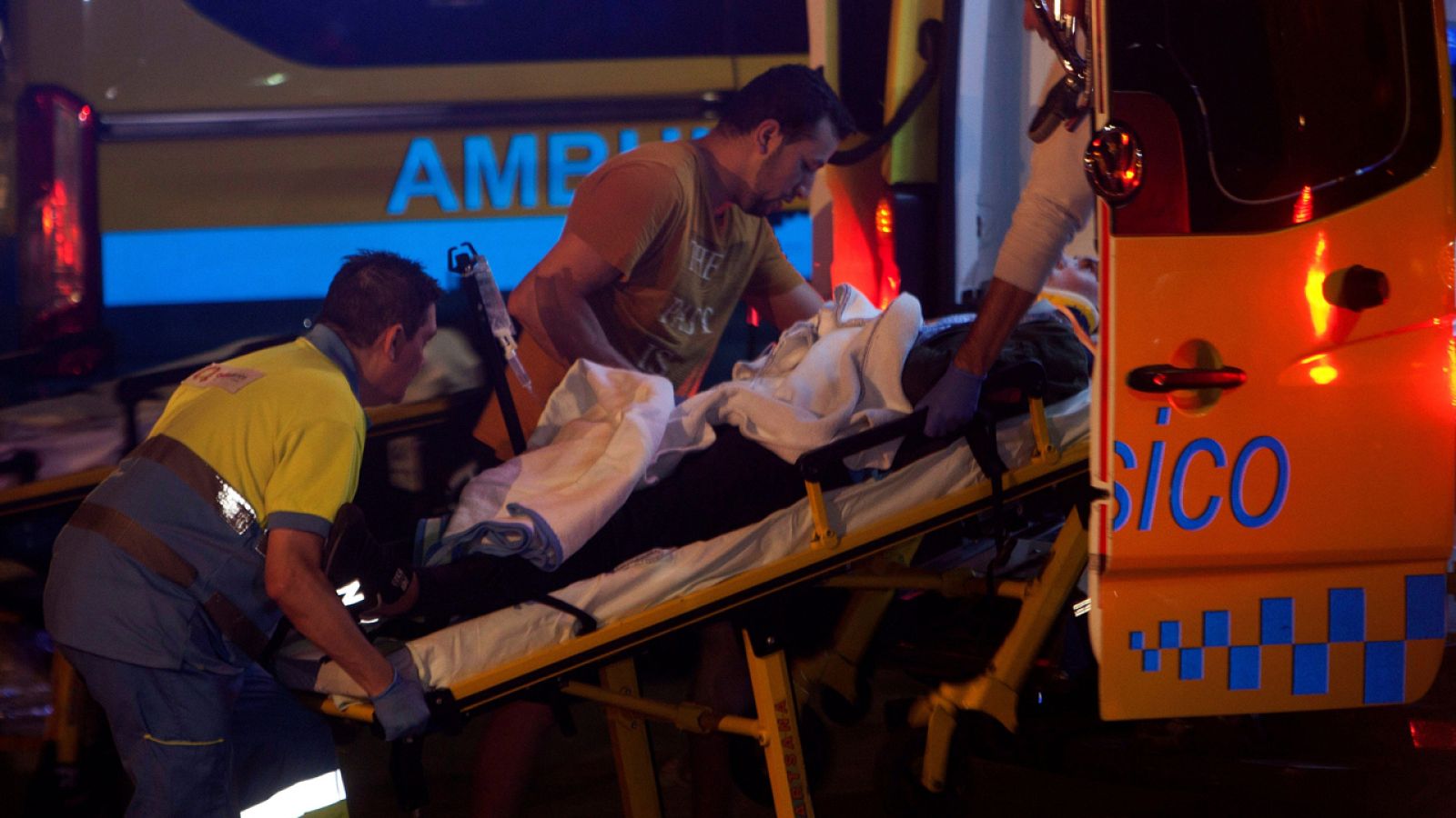 Testimonios del desplome de una plataforma portuaria en Vigo durante un concierto