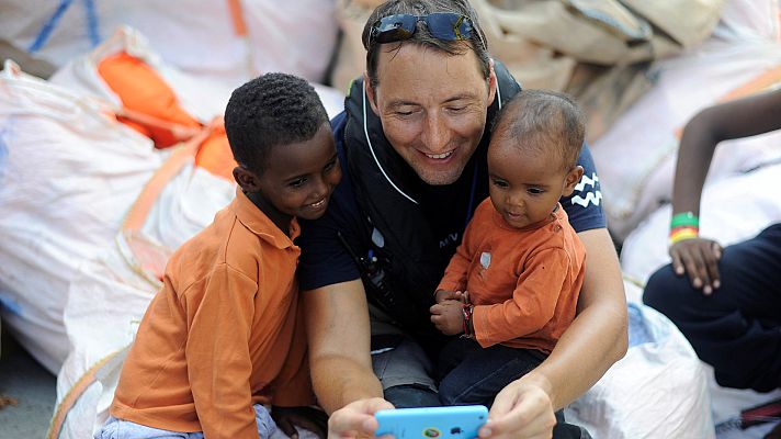 Telediario 1 - Moncloa dice no ser "el puerto más seguro" para el Aquarius