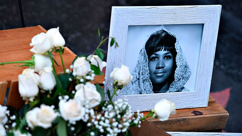 El mundo de la música y la política llora a Aretha Franklin