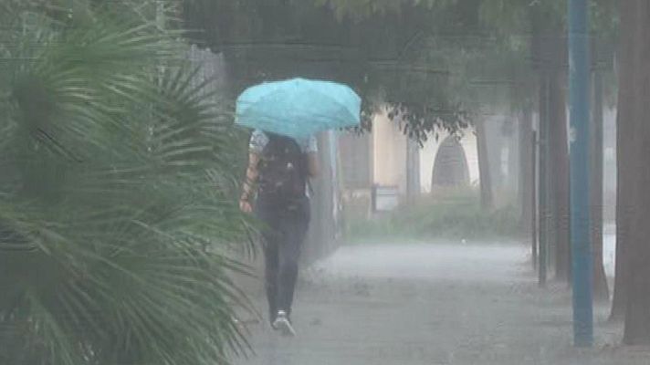 Telediario 1 - LLuvias torrenciales en Ibiza, Mallorca, Alicante y Barcelona