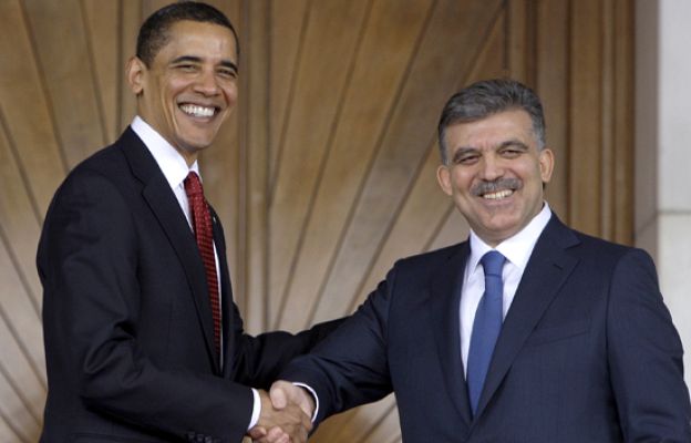  - Obama visita Turquía