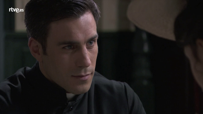 Acacias 38 - Lucía y Telmo intercambian las miradas