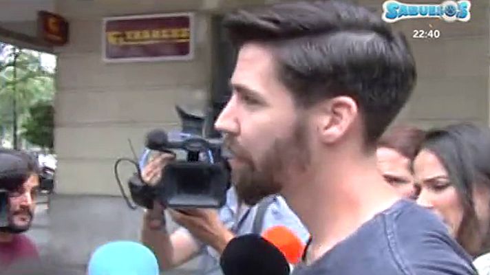 La mañana - Increpados dos miembros de "La Manada" en una piscina