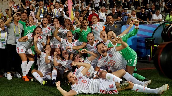 Telediario 1 - La selección femenina sub-20 solo piensa en levantar el título