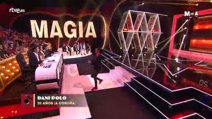 Pura magia - ¡Dani Polo adivina la carta con un globo gigante!