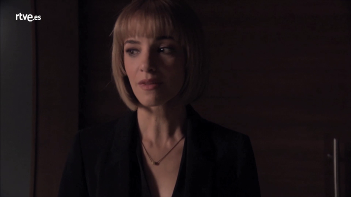 Servir y proteger - Nerea descubre la obsesión de Somoza