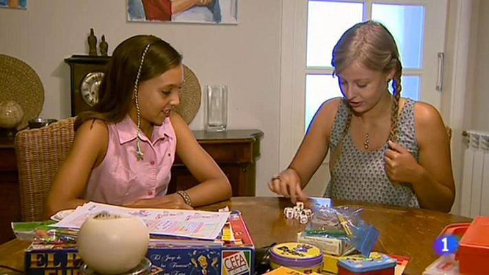 Telediario 1 - El programa AuPair permite a jóvenes de diferentes partes del mundo vivir con una familia de otro país durante una temporada