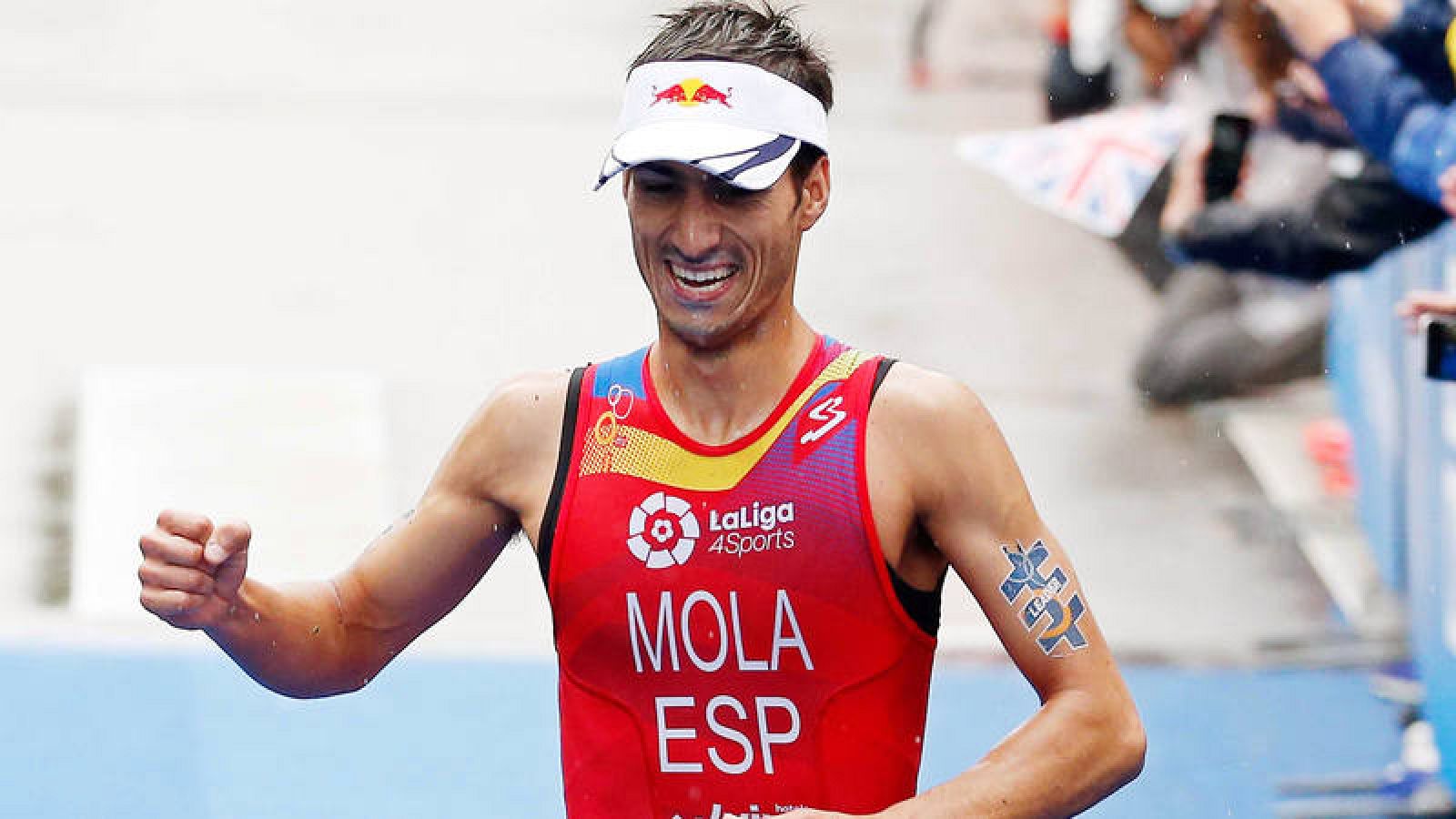 Mola refuerza su liderato en el Mundial al ganar en Montreal | Ver