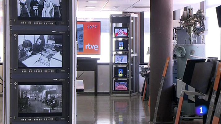 Telediario 1 - TVE tiene el único museo del mundo que ofrece un recorrido histórico por todos los oficios que hacen posible la televisión