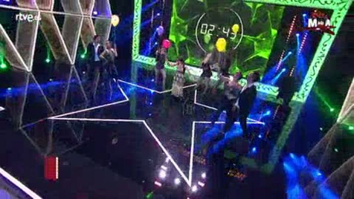 Pura magia - La chaqueta que vuela de Gisell