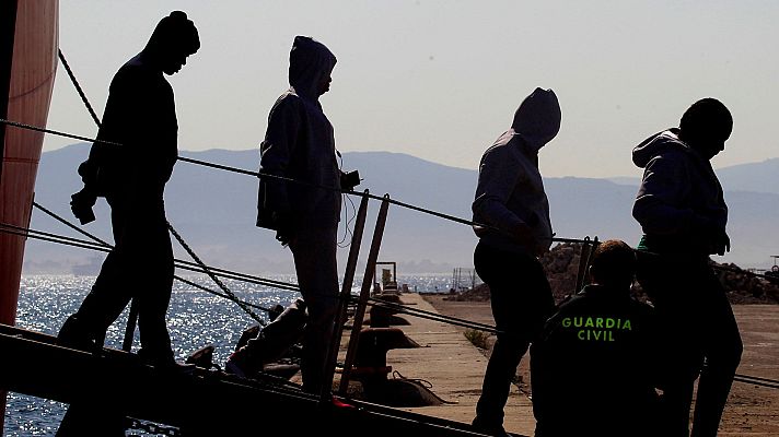 Telediario 1 - Las ONG piden ampliar las vías seguras de inmigración