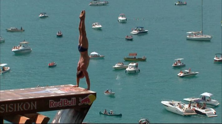 Otros deportes - Saltos de acantilados - Red Bull Cliff Diving World Series 2018. Prueba Sisikon (Suiza)
