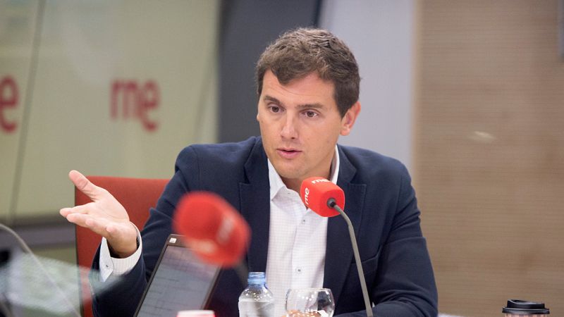 Las mañanas de RNE - Rivera pide a Sánchez que inste a Torra a acatar el Estatut y la Constitución - Ver ahora