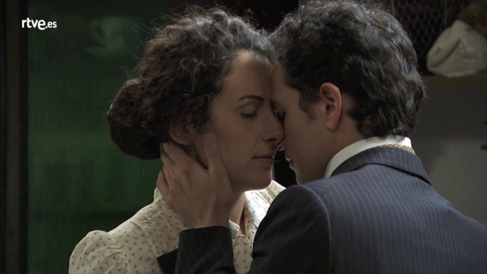 Acacias 38 - Lolita regresa a Acacias y se reencuentra con Antoñito