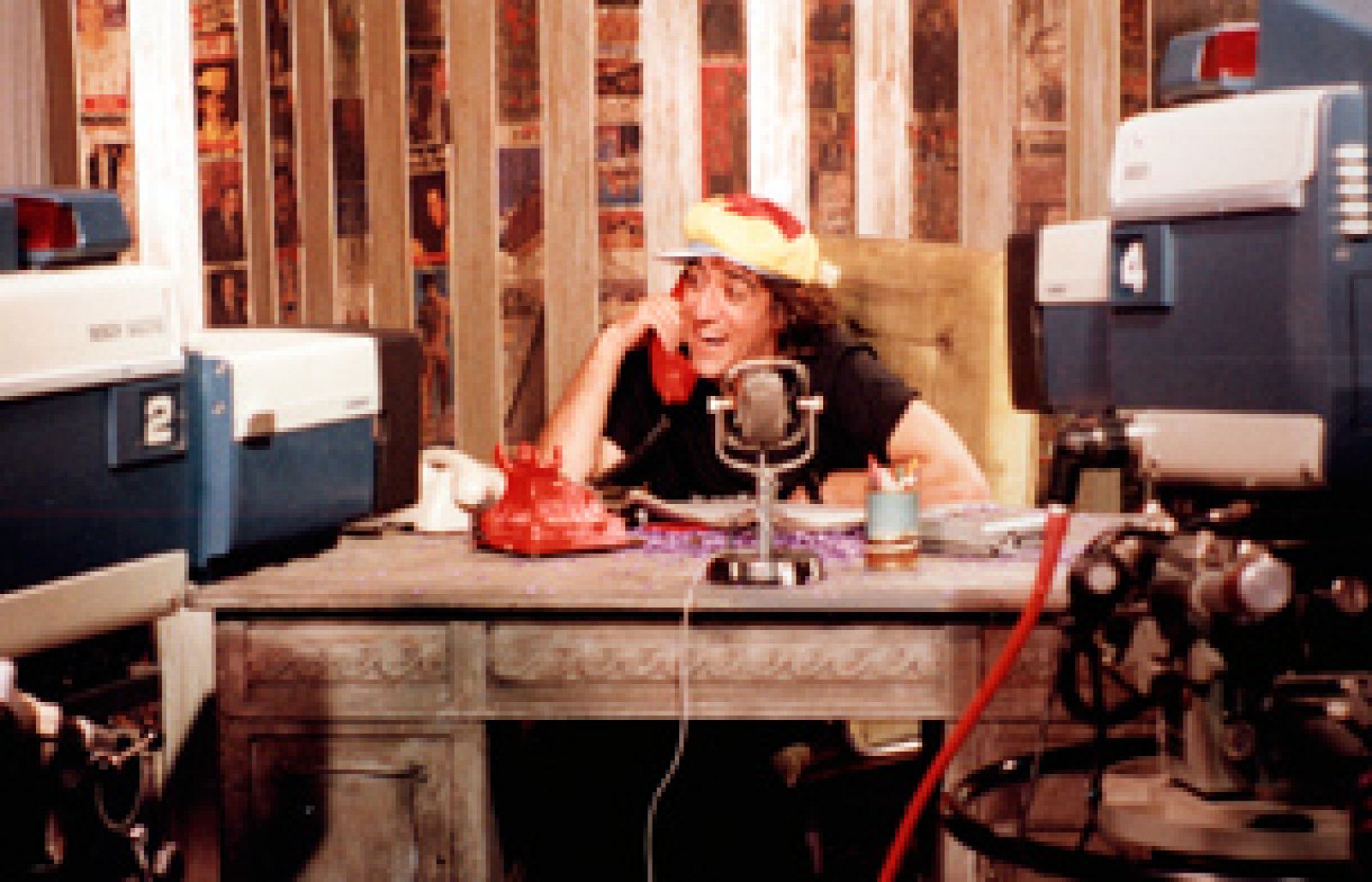 Arxiu TVE Catalunya - Frekuencia pirata