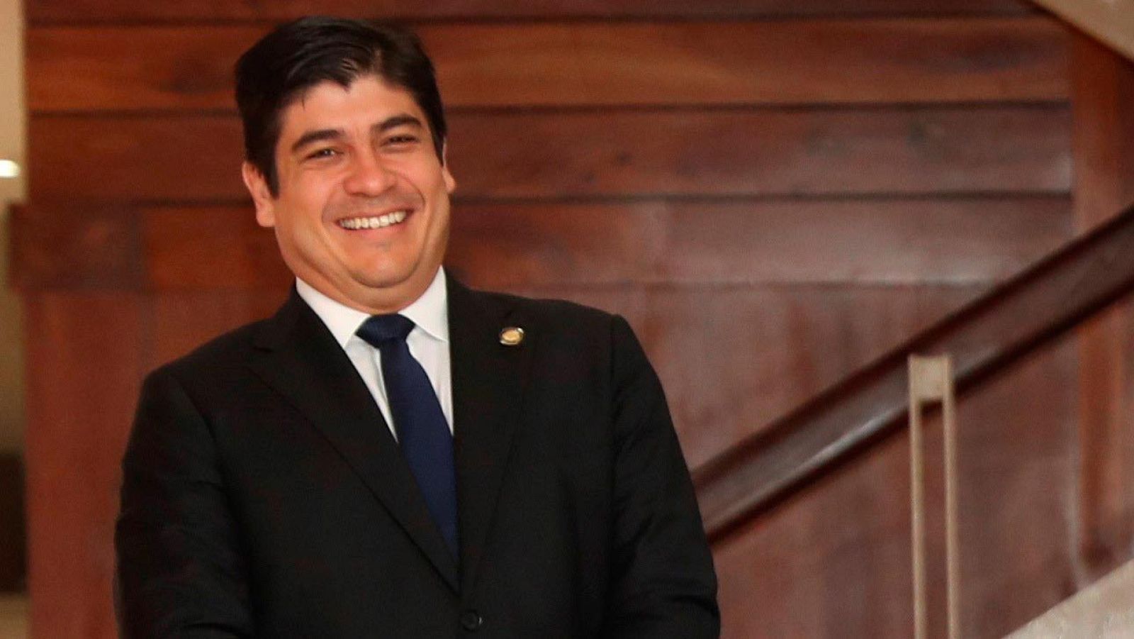 El presidente de Costa Rica apoya a Keylor Navas - Informativo 24h | Ver