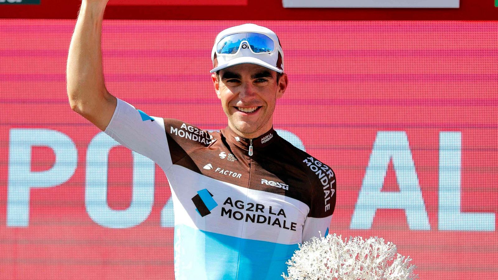 Tony Gallopin le gana la partida al pelotón y se impone en Pozo Alcón | Ver