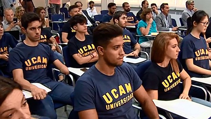 Telediario 1 - La vuelta al cole de los deportistas