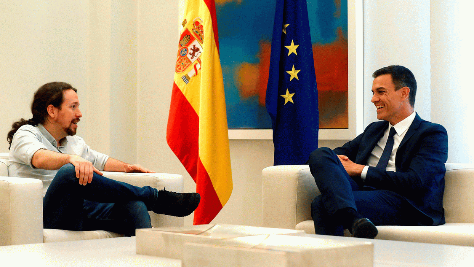 Iglesias ve posible un acuerdo para los Presupuestos en octubre tras su reunión con Sánchez