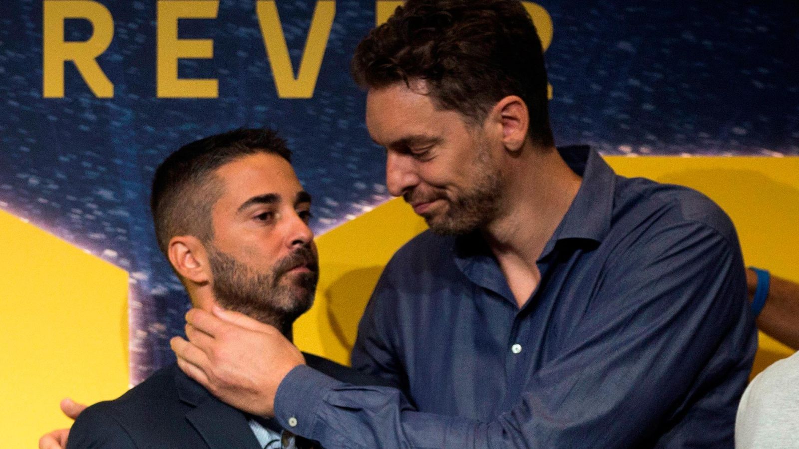 Navarro, a Pau Gasol: "Te he esperado, pero no he podido aguantar" - Baloncesto en RTVE | Ver