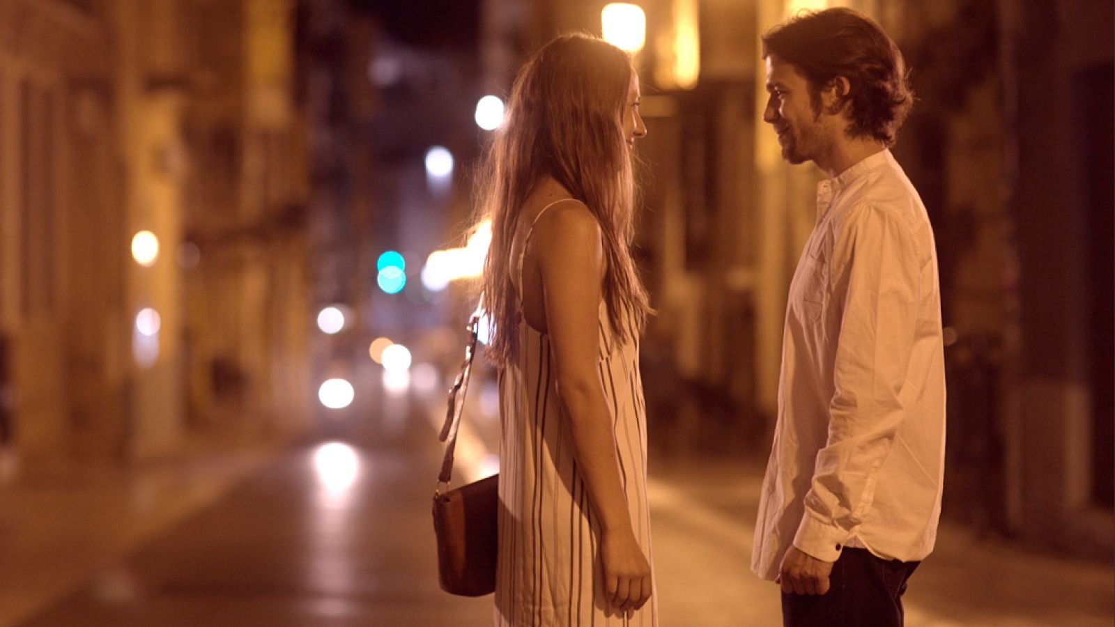 RTVE.es os ofrece un clip exclusivo de 'Los amores cobardes'