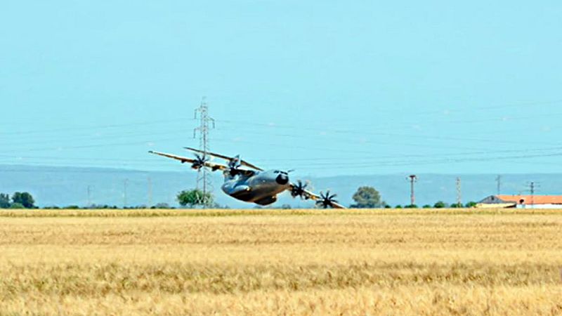 Salen a la luz fotografías inéditas del accidente de un Airbus militar en Sevilla utilizadas en la investigación judicial