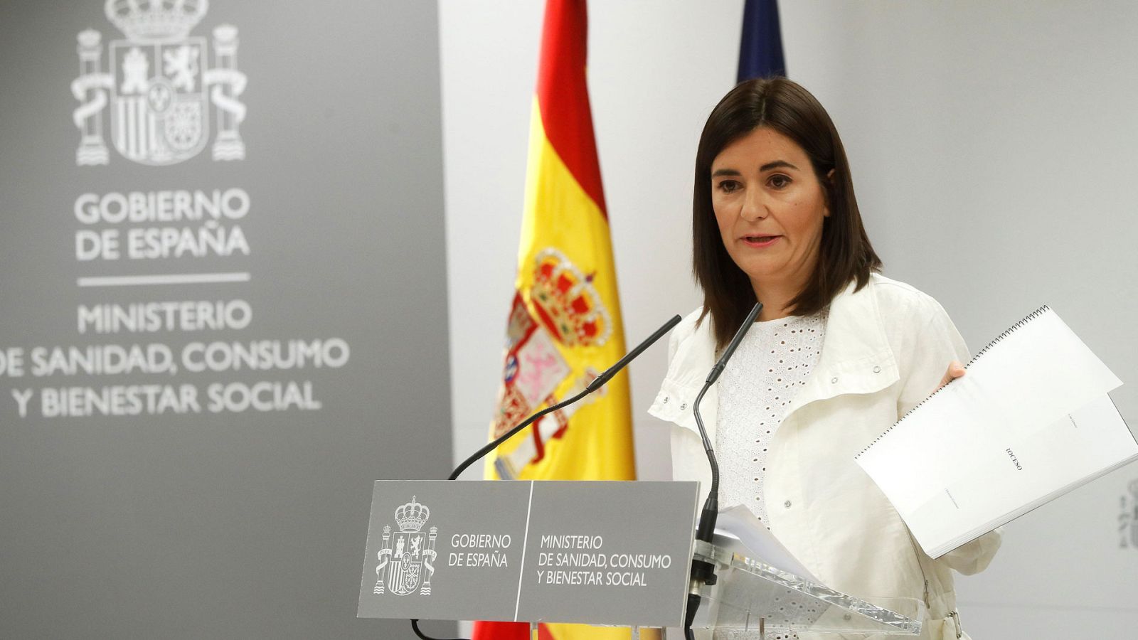 La ministra de Sanidad, Consumo y Bienestar Social, Carmen Montón, ha negado irregularidades en la obtención de su máster sobre estudios de género: "No he cometido ninguna irregularidad", ha aseverado.Montón ha señalado, en la rueda de prensa que ha