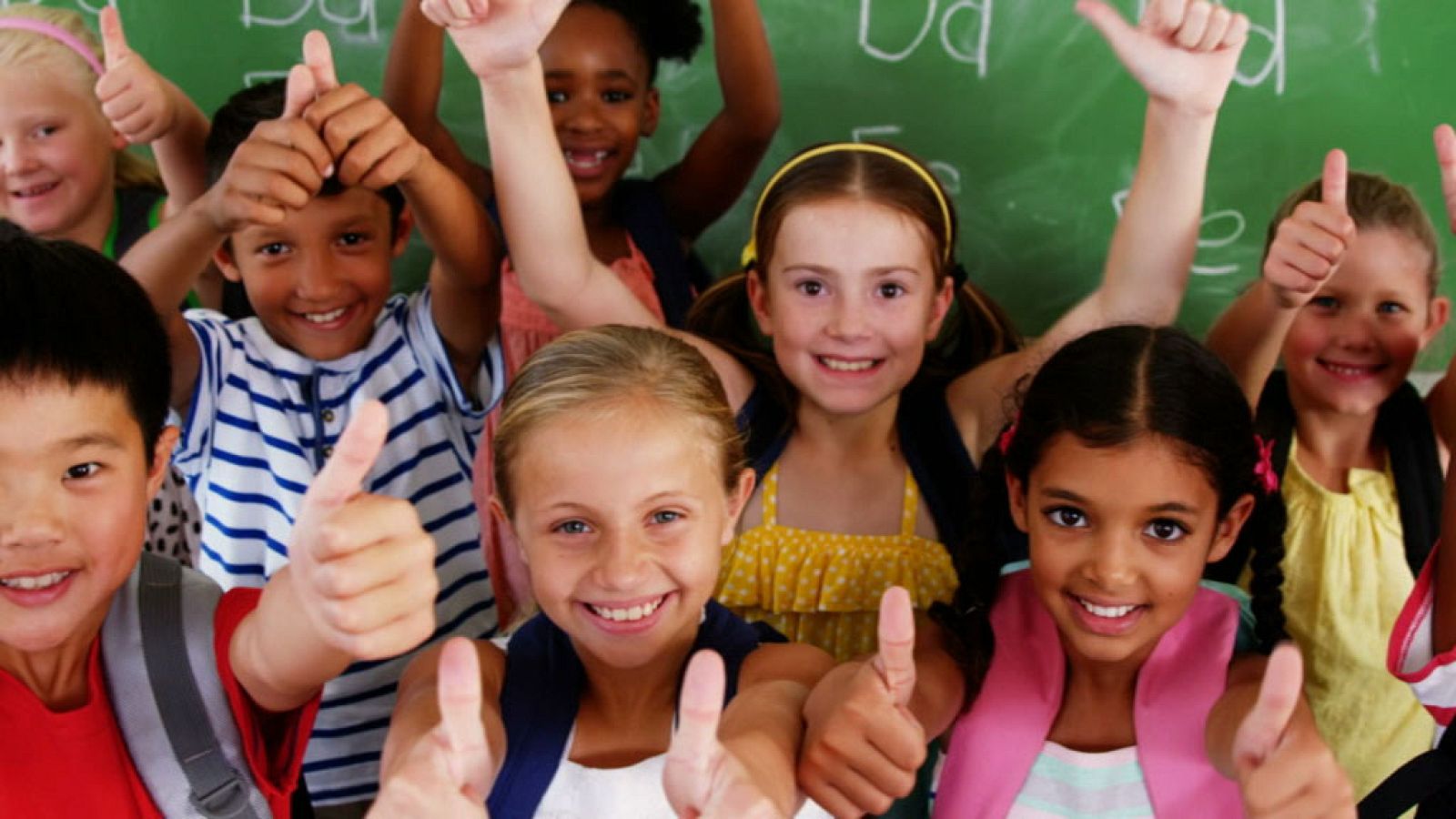 No hables con desconocidos en Internet - Club Clan | Ver