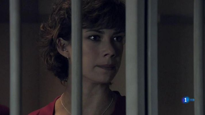 Servir y proteger - Alicia se entera por un preso que Iker está en problemas