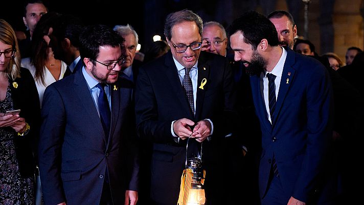 Telediario 1 - Torra y Torrent encabezan una "marcha por la libertad" en Barcelona en la víspera de la Diada