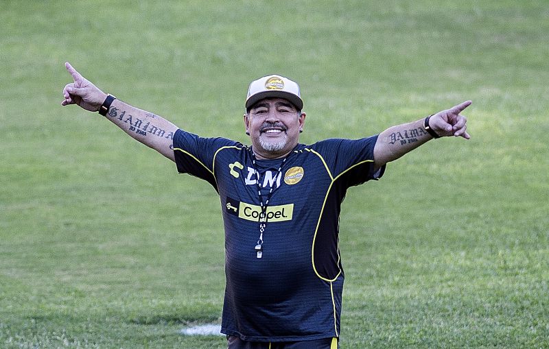 Maradona reconoce sus problemas con el alcohol y las drogas