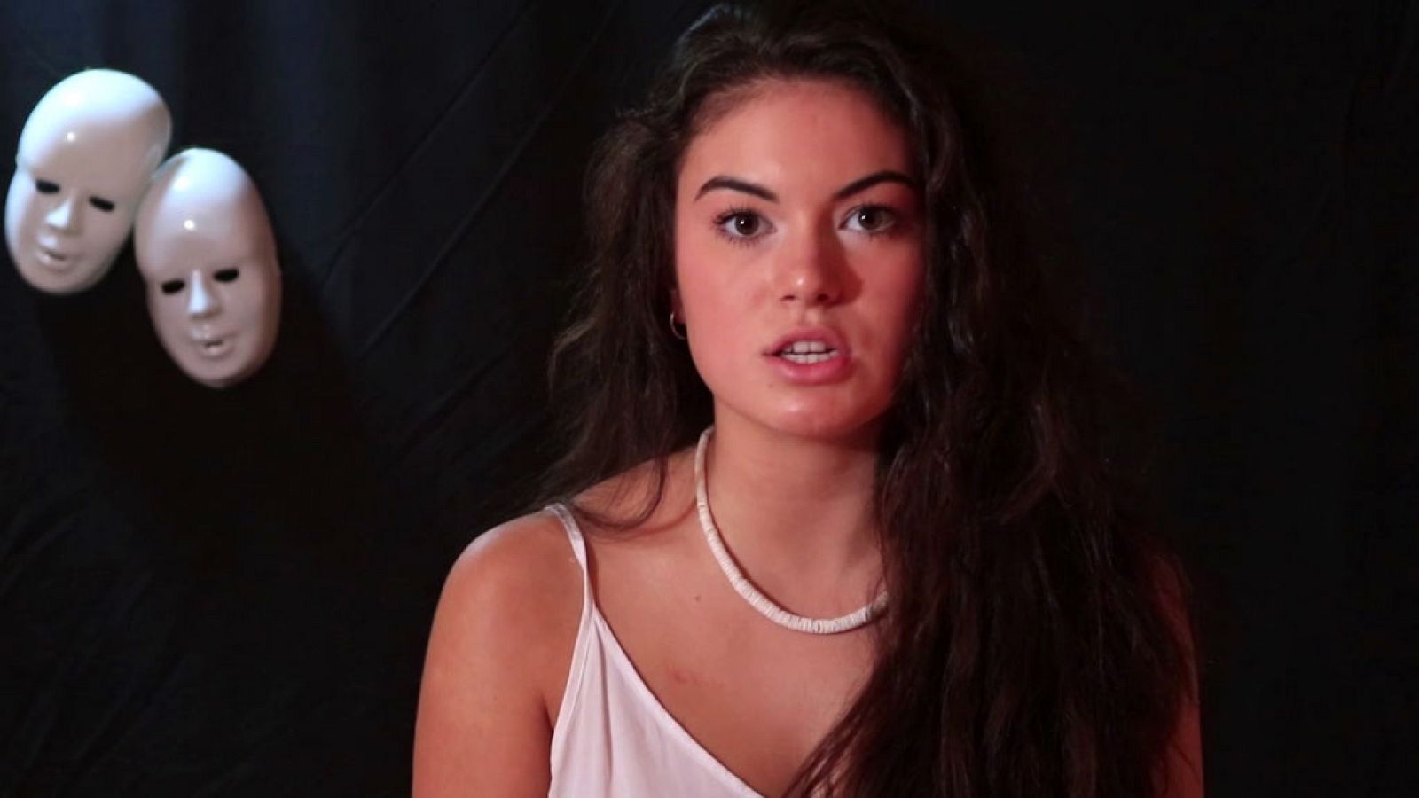 El caldero de Talía - Carta a Mnemósine - Ver ahora